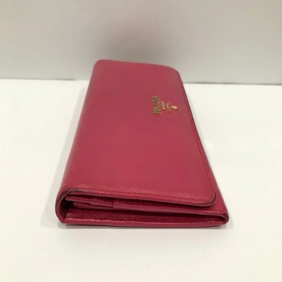 Prada Pink Saffiano Leather Bag - Picture 4 of 15